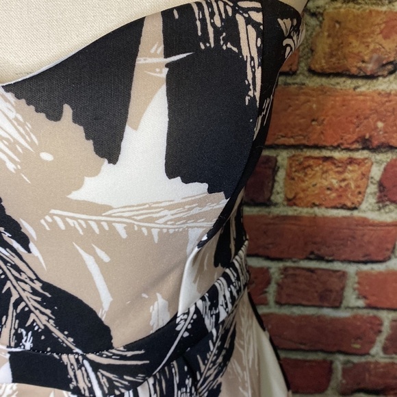 Revamped Strapless Tan & Black Skater Dress Size S - Picture 10 of 17